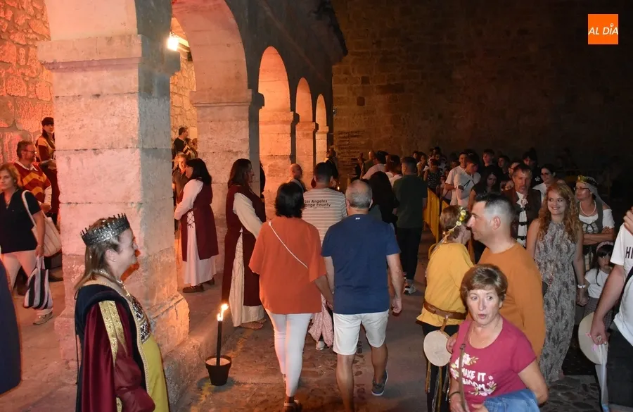 Foto 10 - Desbordante asistencia de p&uacute;blico a la versi&oacute;n m&aacute;s gamberra de &lsquo;La Conjura de Ciudad Rodrigo&rsquo;