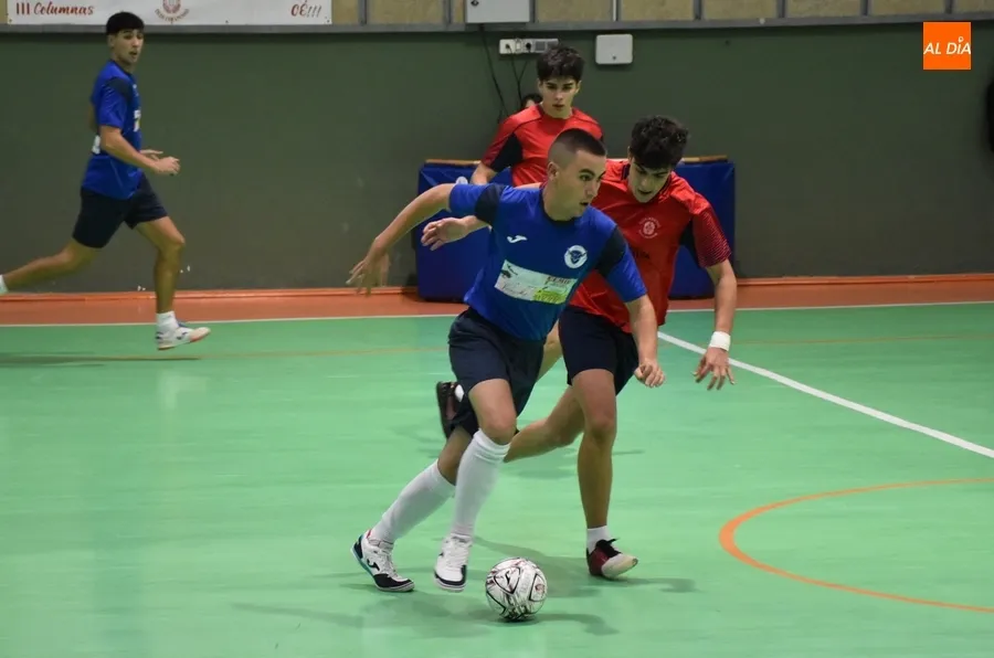 Foto 8 - El Nido FC se lleva el el&eacute;ctrico derby mirobrigense de las Ligas Futormes