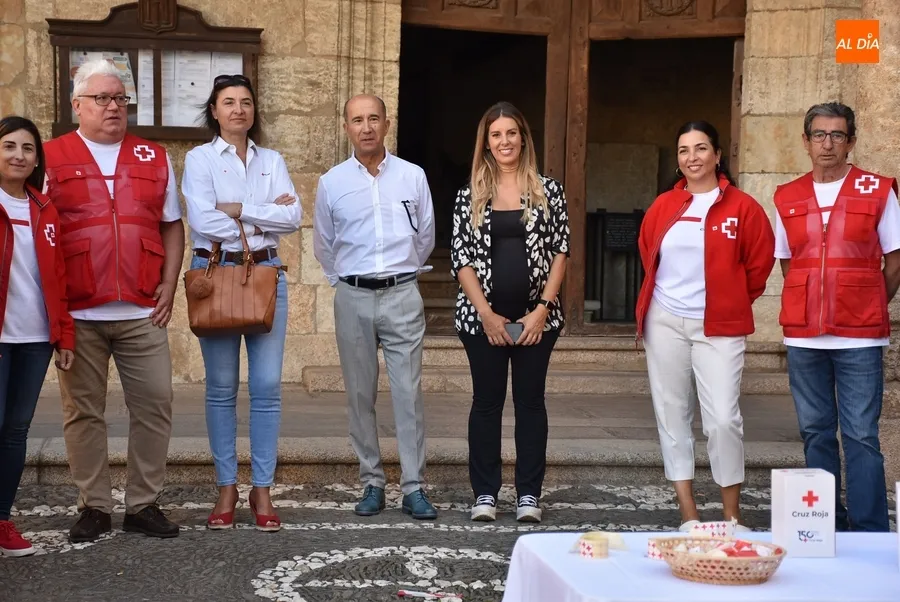 Foto 4 - Cruz Roja Ciudad Rodrigo recupera tras varios a&ntilde;os el D&iacute;a de la Banderita