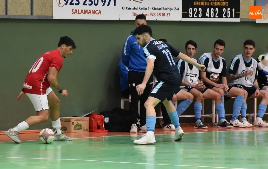 Foto 5 - El III Senior corta su mala racha en un buen partido pero se queda al final sin el gran premio