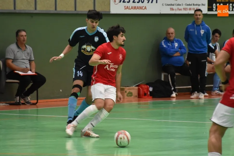 Foto 11 - El III Senior corta su mala racha en un buen partido pero se queda al final sin el gran premio