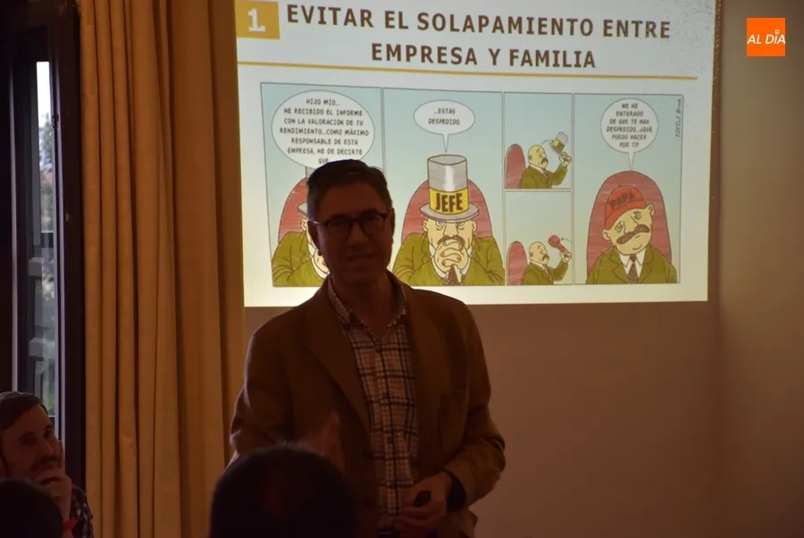 Foto 8 - Julio Pindado explica c&oacute;mo afrontar el relevo generacional en las empresas