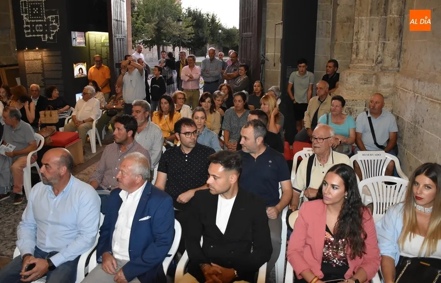 Foto 3 - Ve la luz el 2&ordm; tomo de la nueva Historia de Ciudad Rodrigo y su Tierra