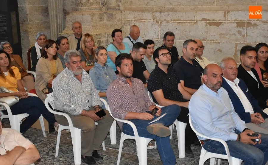 Foto 7 - Ve la luz el 2&ordm; tomo de la nueva Historia de Ciudad Rodrigo y su Tierra
