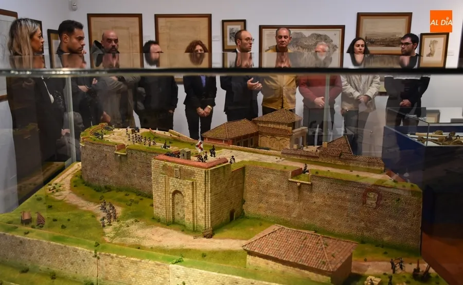 Foto 6 - &lsquo;Wellington frente a Napole&oacute;n&rsquo; se traslada a medias a la Casa de la Cultura, que abrir&aacute; los findes