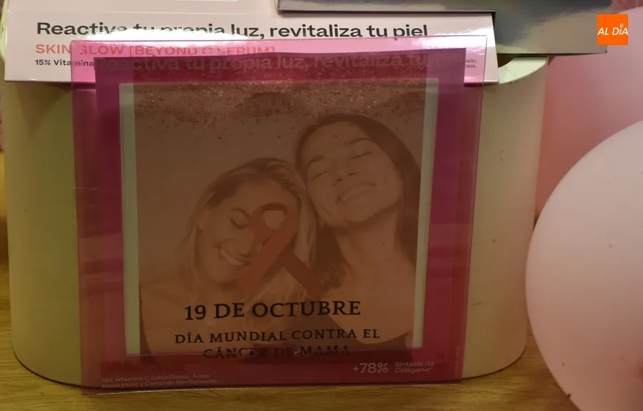 Foto 8 - La Casa Consistorial y el Parque de los Tilos lucen de rosa contra el c&aacute;ncer de mama