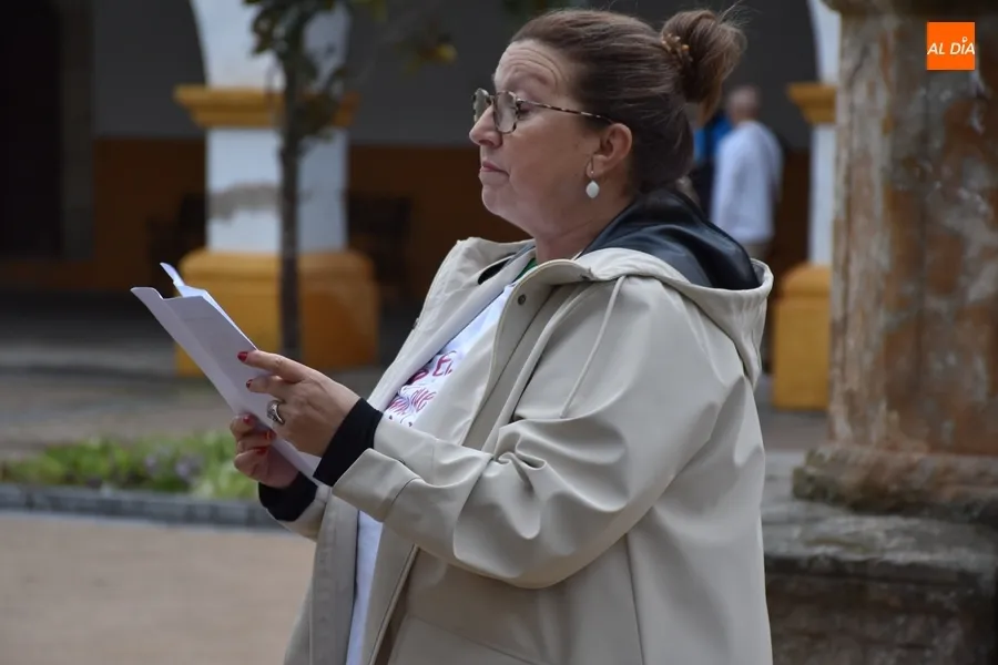 Foto 8 - Ciudad Rodrigo transmite su fuerza a las mujeres que est&aacute;n luchando contra el c&aacute;ncer de mama