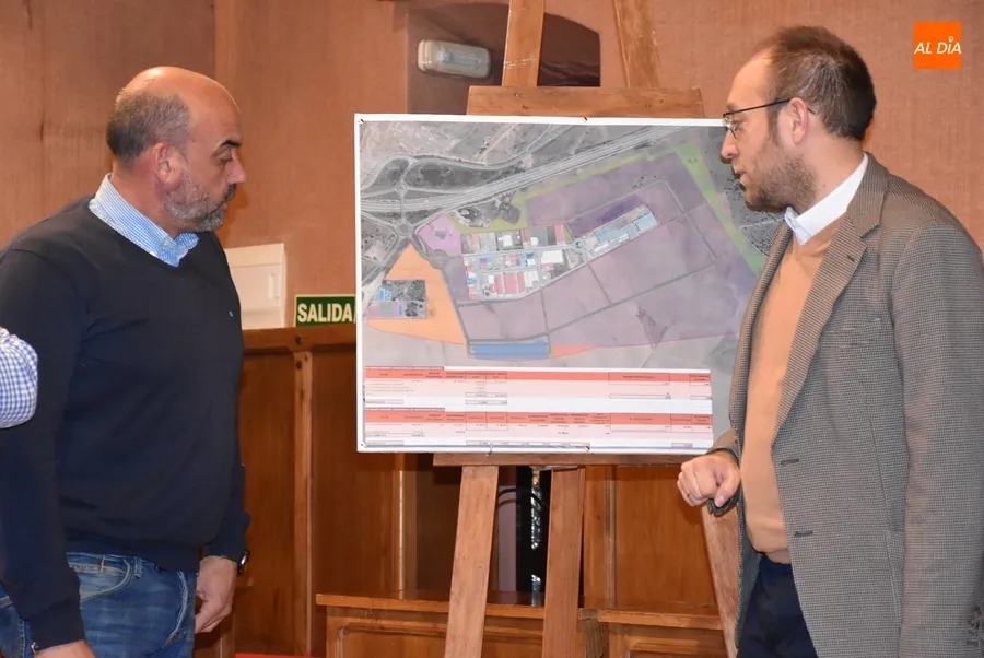 Foto 2 - La Junta ampliar&aacute; Las Vi&ntilde;as I a propuesta del Ayuntamiento quedando en stand-by Las Vi&ntilde;as II