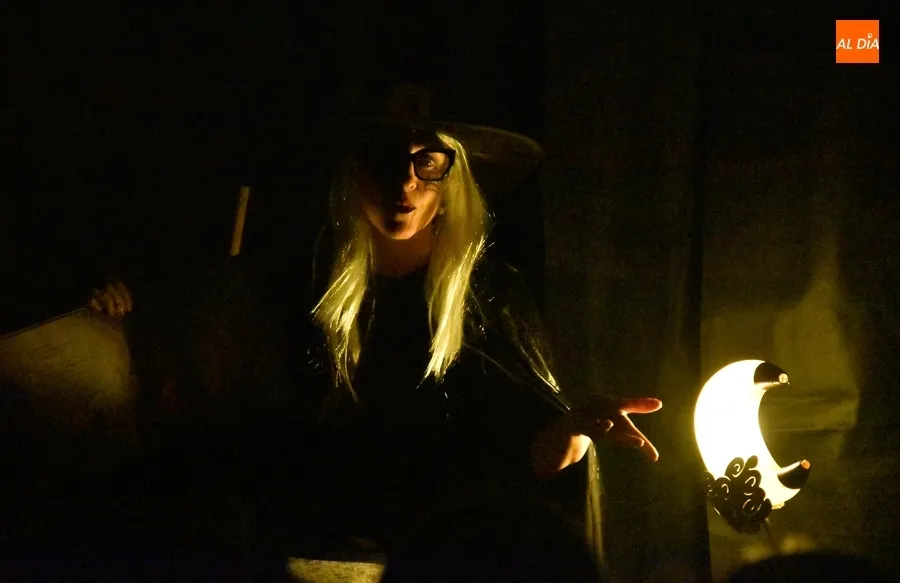 Foto 4 - El Colegio San Francisco vive una &lsquo;Noche de brujas&rsquo; con motivo de Halloween