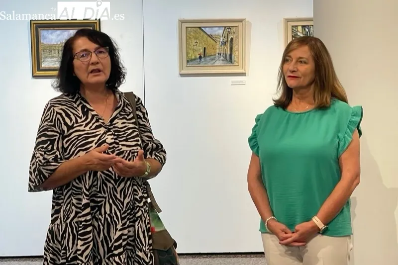 Paqui González del Castillo ha presentado su exposición de lienzos y retratos en el CDS 