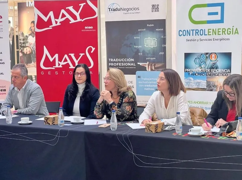 Mesa redonda sobre la conciliación laboral para jóvenes empresarios en El Tormes