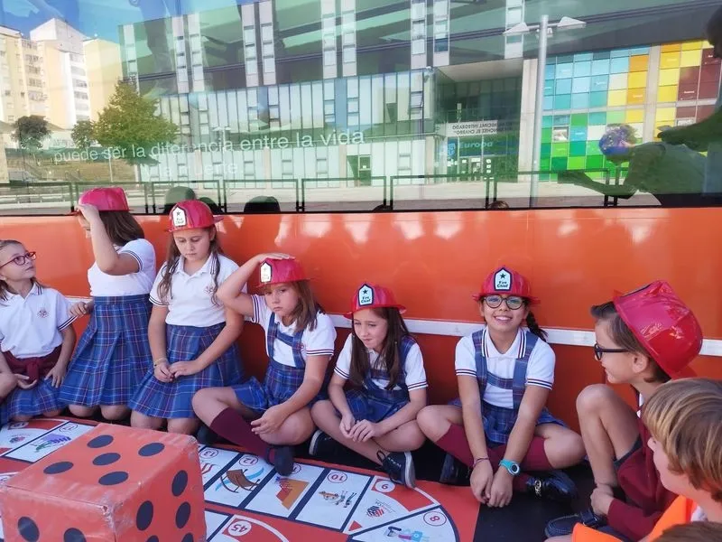 Foto 7 - Alumnos del Colegio San Juan Bosco ponen en pr&aacute;ctica todo lo aprendido en el espacio PROTECCYL