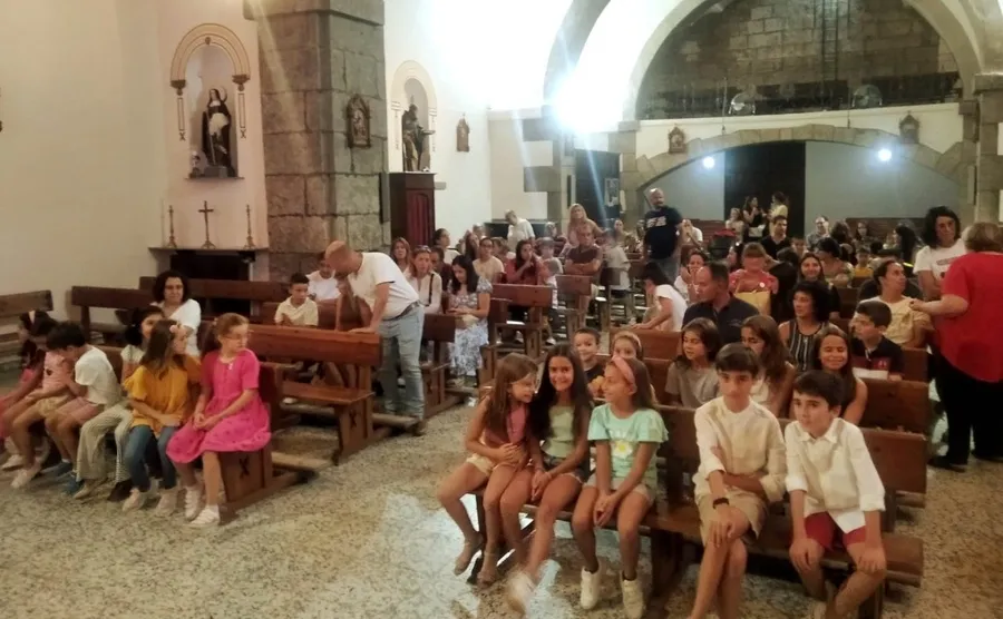 Foto 2 - San Andr&eacute;s da inicio al curso de Catequesis con una celebraci&oacute;n colectiva