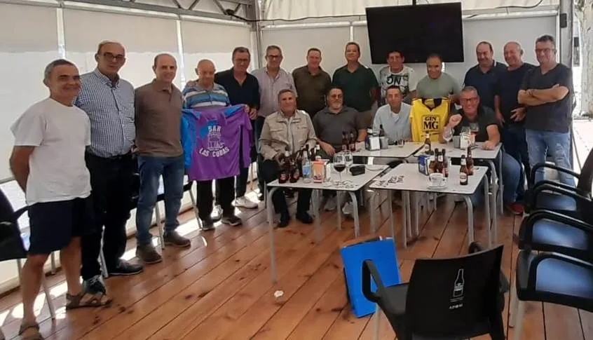 Foto 11 - La secci&oacute;n de futbito del Cristo Pich&eacute; se reencuentra para homenajear a Mat&iacute;as y Chuchi