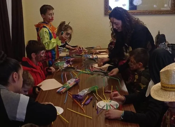 Foto 8 - Ni&ntilde;os de El Sah&uacute;go, Robleda, Ciudad Rodrigo, Martiago y Agallas celebran juntos Halloween