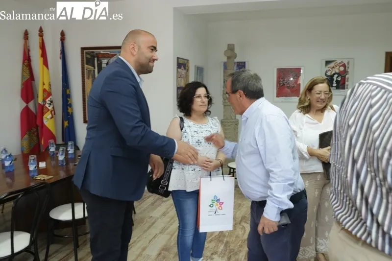Firma del Tratado de Límites de Fronteras con Portugal en Vilvestre / CORRAL
