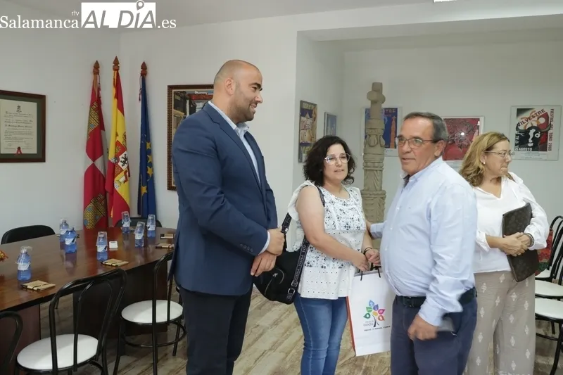 Firma del Tratado de Límites de Fronteras con Portugal en Vilvestre / CORRAL