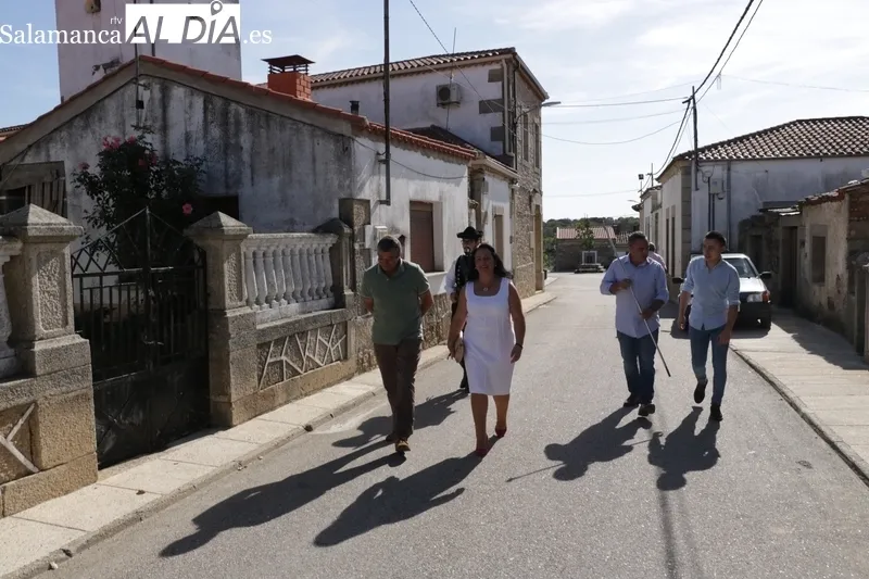 Bogajo se mantiene fiel a la tradición de las Madrinas, aunque cada año resulta más difícil su celebración / REPORT. GRÁFICO: MIGUEL CORRAL Y DANIEL ROMÁN CASADO