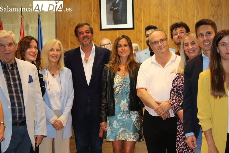 Foto 6 - Un preg&oacute;n insulso de un minuto y medio