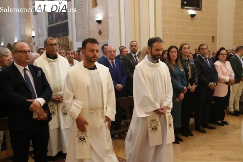 Foto 10 - 90.000 peregrinos acuden a Alba de Tormes en el A&ntilde;o Jubilar Teresiano