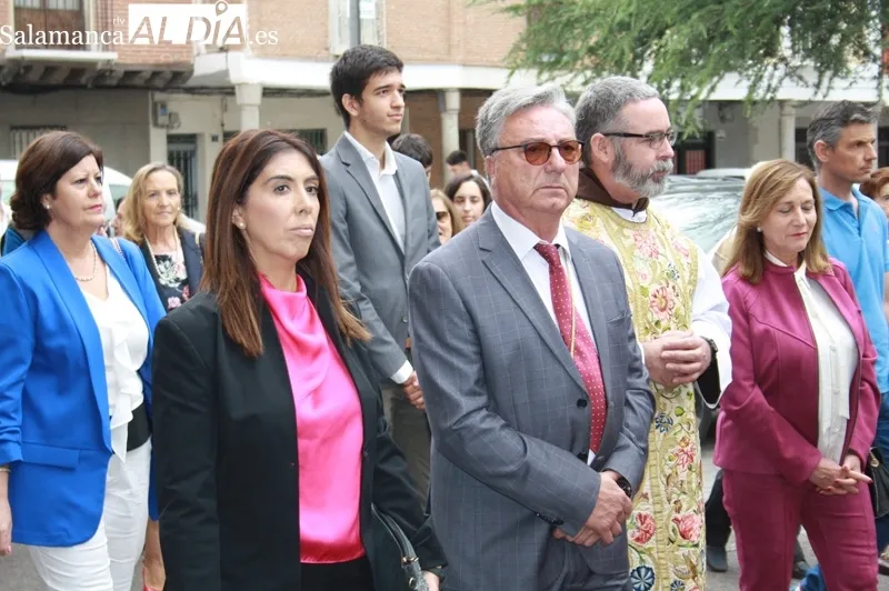 La imagen de Santa Teresa procesionaba este domingo en Peñaranda