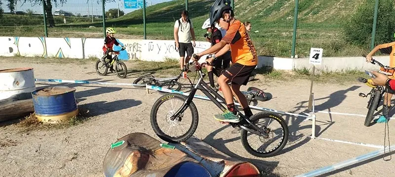 Foto 5 - Suma y sigue de buenos resultados del trial bejarano
