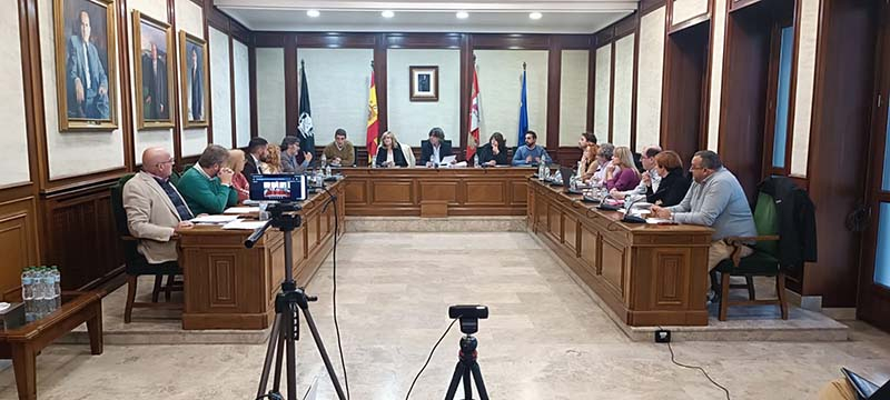 Foto 1 - La minoría del gobierno PP-Vox en Béjar queda patente en el pleno municipal