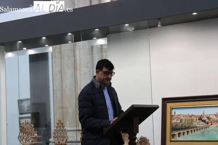 Foto 7 - Alrededor de doscientas personas participan en la lectura del Libro Epistolario