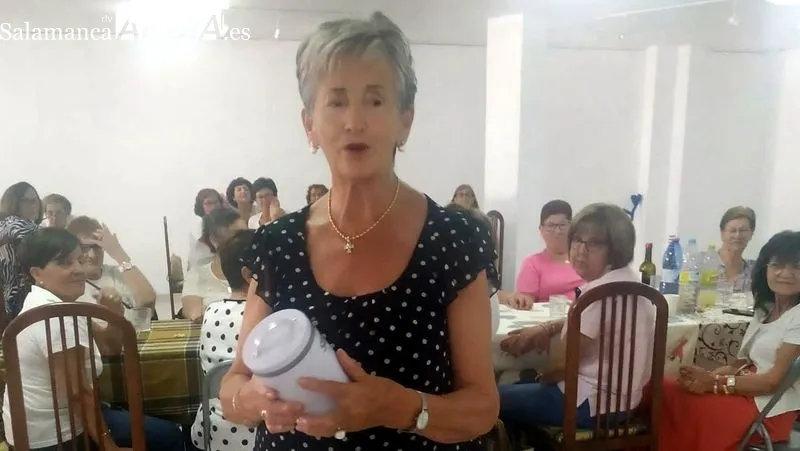 La celebración se abrió con una comida comunitaria