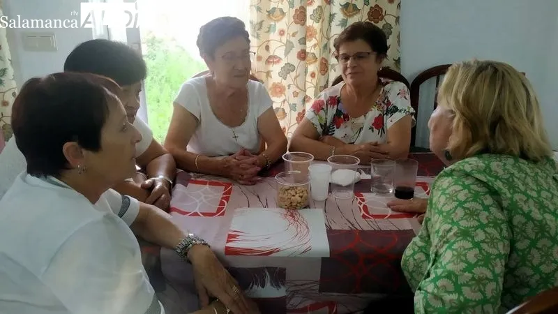 La celebración se abrió con una comida comunitaria