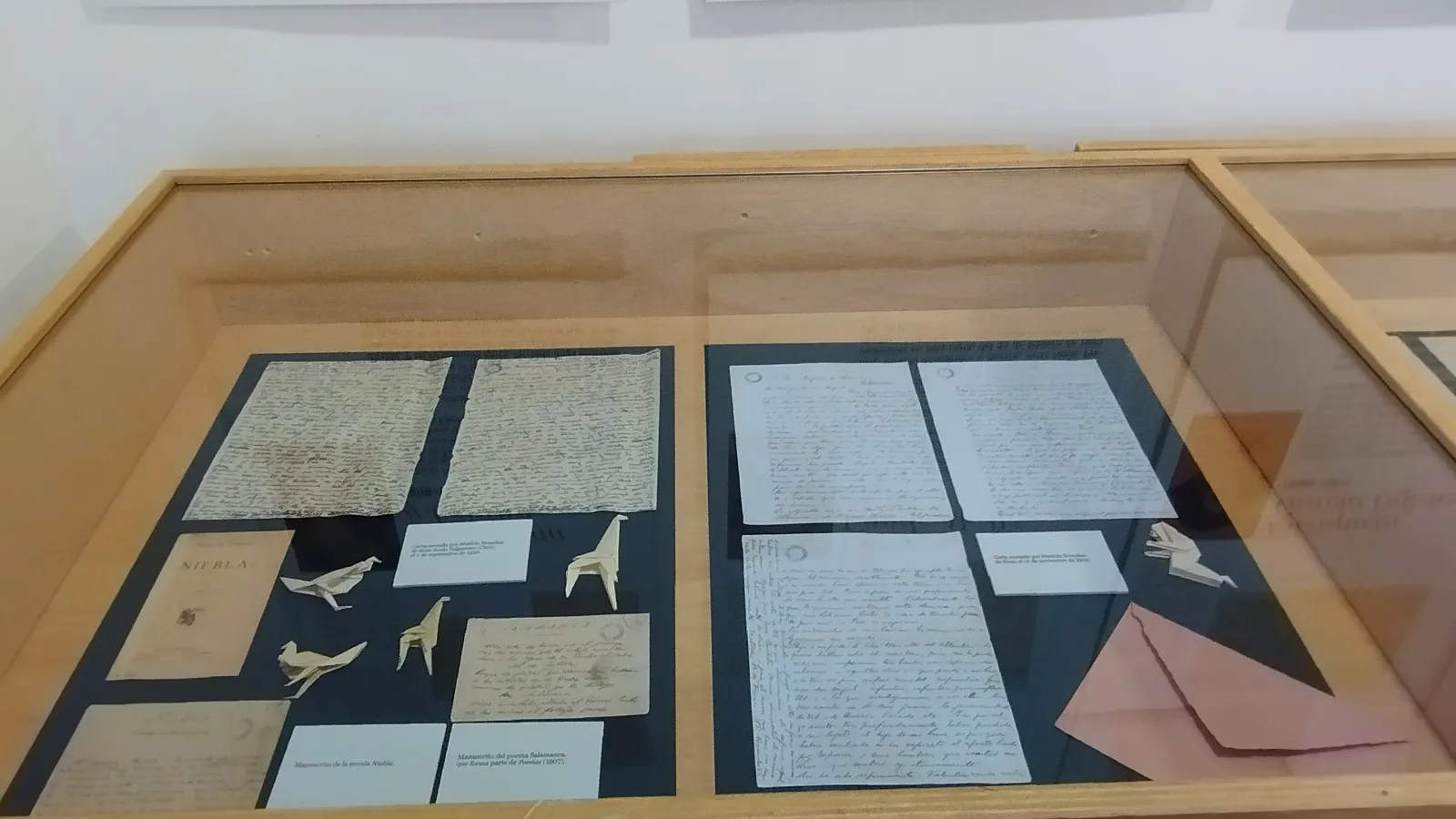 Inauguración de la exposición ‘Bajo pluma de mujer. La correspondencia femenina de Unamuno' en el Museo de Grabado de Santa Marta.