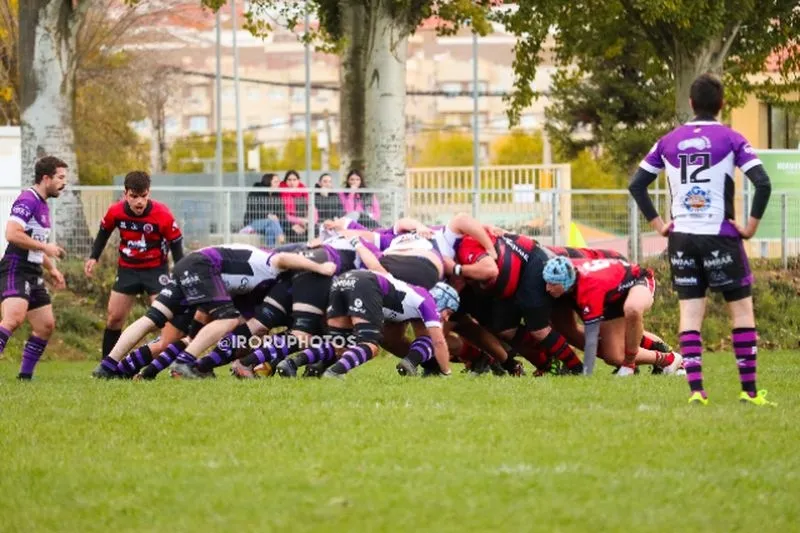 Imágenes del partido entre el Salamanca Rugby y Palencia Rugby.