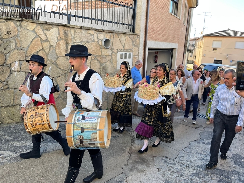 Celebración de la fiesta del Ofertorio en honor a la Virgen del Rosario en Saucelle