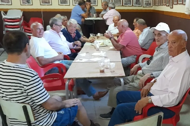 Cipérez celebró la fiesta de las Madrinas con actos religiosos y la subasta de roscas 