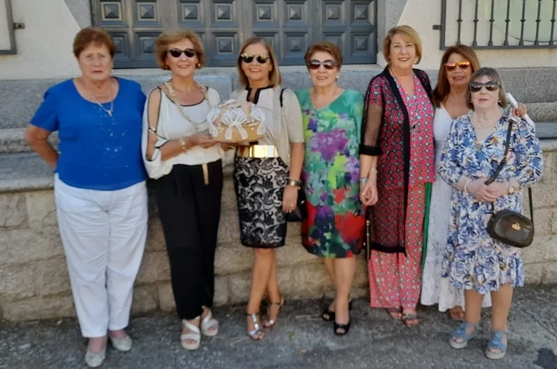 Cipérez celebró la fiesta de las Madrinas con actos religiosos y la subasta de roscas 