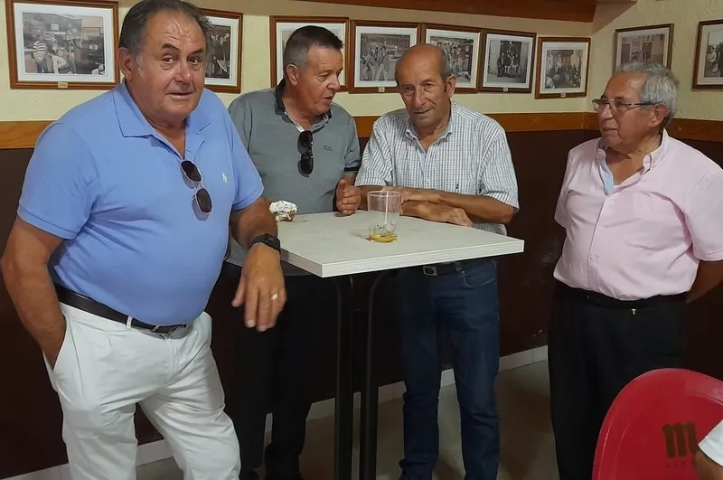 Cipérez celebró la fiesta de las Madrinas con actos religiosos y la subasta de roscas 