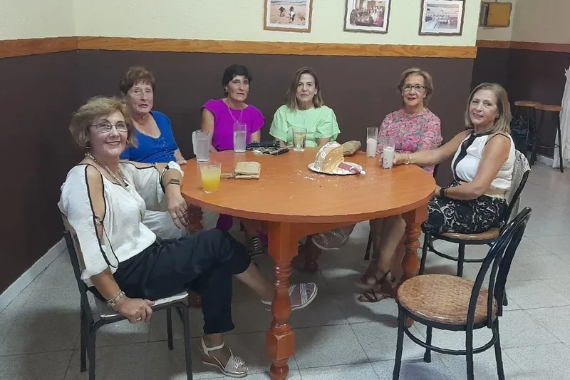 Cipérez celebró la fiesta de las Madrinas con actos religiosos y la subasta de roscas 