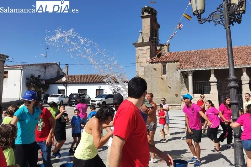 Juegos tradicionales y yincana de peñas para enfilar la recta final de las fiestas en Valderrodrigo 