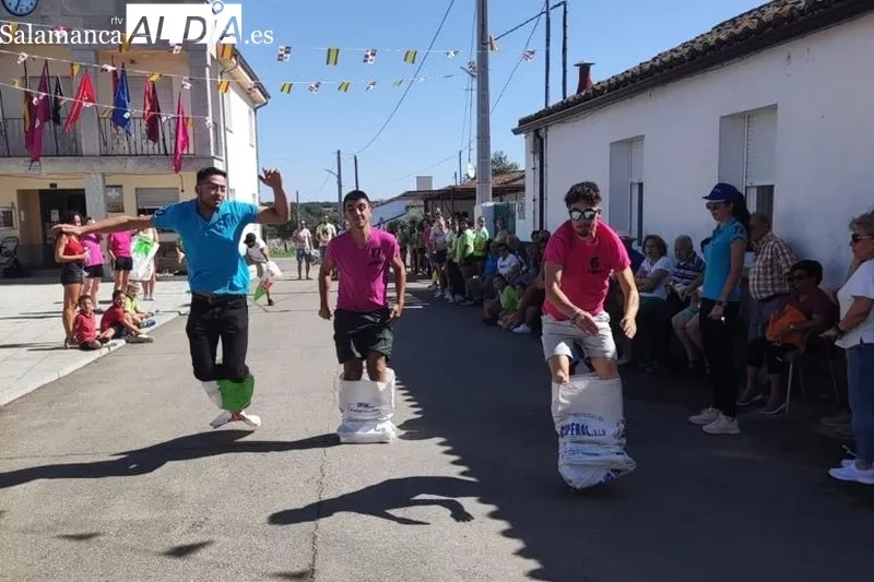 Juegos tradicionales y yincana de peñas para enfilar la recta final de las fiestas en Valderrodrigo 