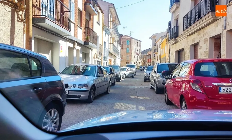 Foto 3 - Los primeros de la &lsquo;nueva&rsquo; Avenida de Espa&ntilde;a, en &lsquo;direcci&oacute;n prohibida&rsquo; en una ca&oacute;tica ma&ntilde;ana 