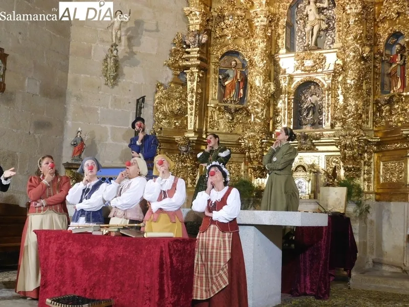 Representación de la obra 'Buscando a Nebrija' en Yecla de Yeltes 
