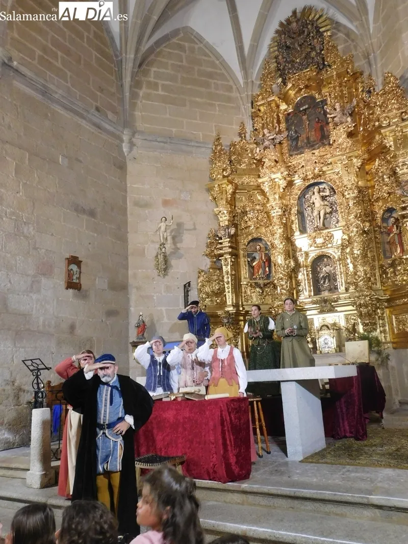 Representación de la obra 'Buscando a Nebrija' en Yecla de Yeltes 