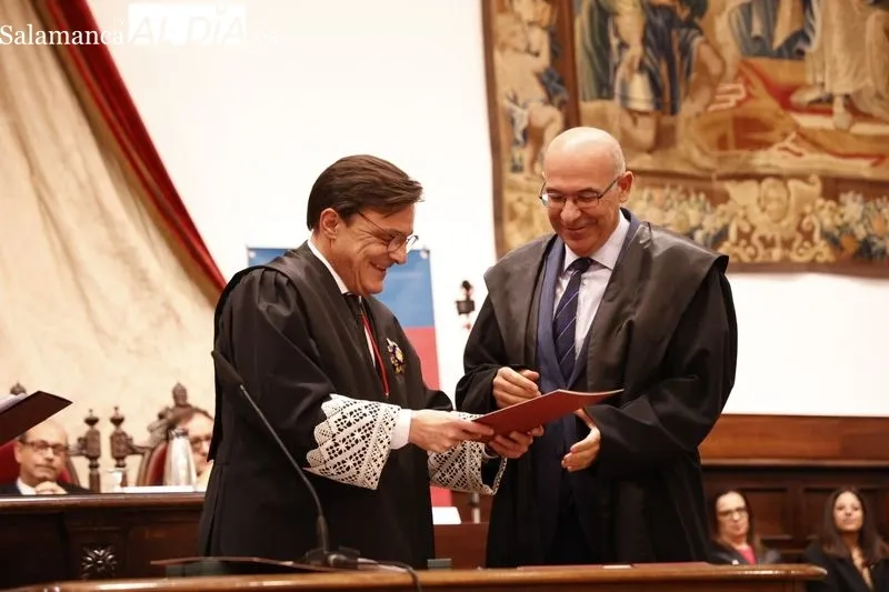 Acto del Colegio de Abogados de Salamanca en el Paraninfo. Foto de David Sañudo