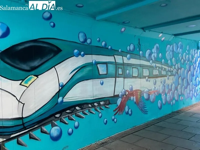 El mural del apeadero de la Alamedilla deja atrás los actos vandálicos y luce en todo su esplendor