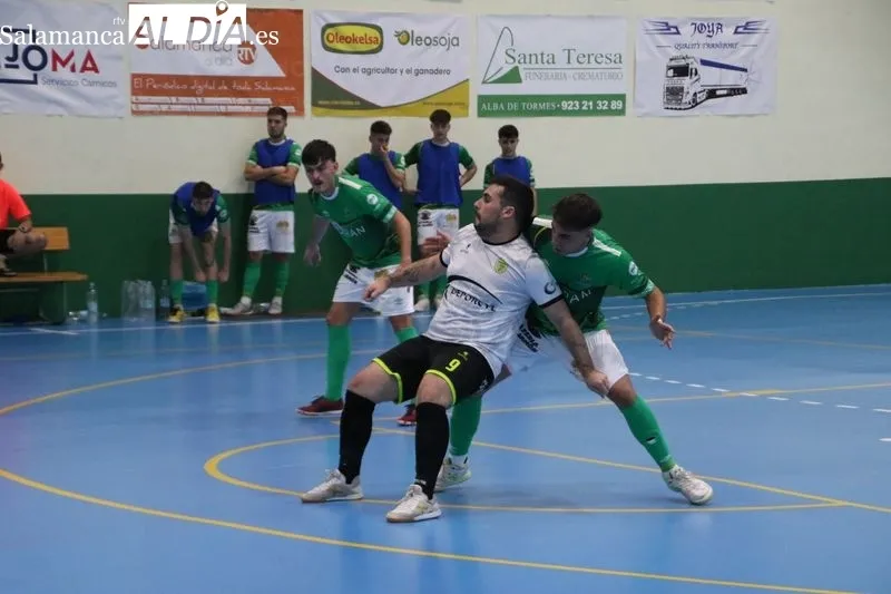 Foto 5 - Sufrida e importante victoria del Piensos Dur&aacute;n Albense ante el Deporcyl Guardo (6-5)