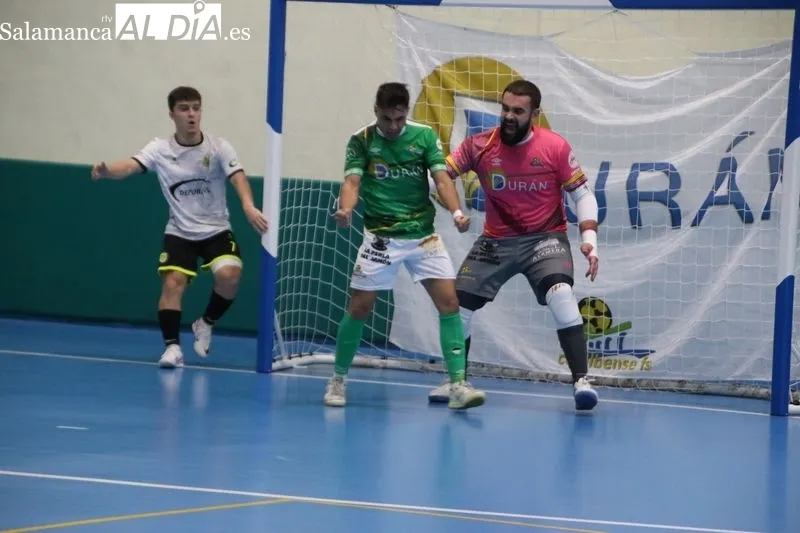 Foto 4 - Sufrida e importante victoria del Piensos Dur&aacute;n Albense ante el Deporcyl Guardo (6-5)
