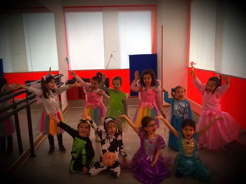 Escuela de Baile Alborea, que dirige Tamara Navarro
