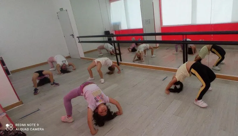 Escuela de Baile Alborea, que dirige Tamara Navarro