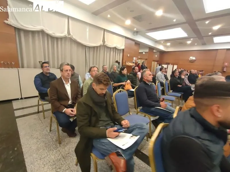 Jornada sobre ‘Enfermedad  Hemorrágica Epizoótica y PAC’ organizada por ASAJA Salamanca