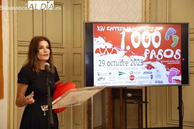  Presentación en el Ayuntamiento de la XIV Carrera de los Mil Pasos. Foto de David Sañudo